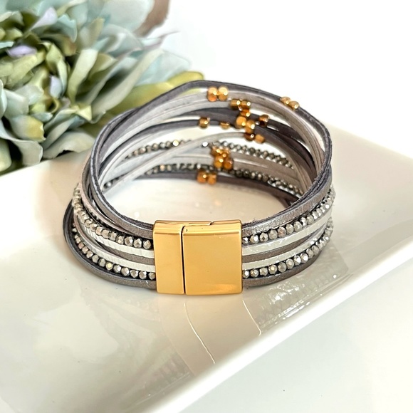 Gray Beaded Leather Wrap Bracelet - Picture 3 of 4